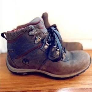 Women’s Norwood Mid Timberland Hiking Boots